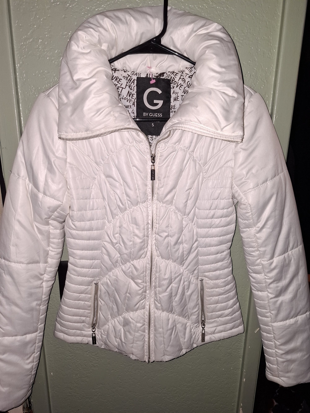 GUESS White Quilted Sculpted Puffer Jacket